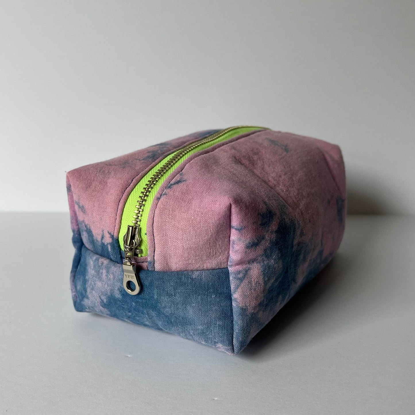 Boxy Toiletries Bag - Orchid